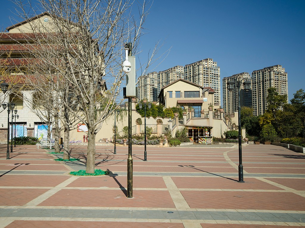 云南監(jiān)控桿廠家提醒您在云南安裝監(jiān)控桿必須注意什么？