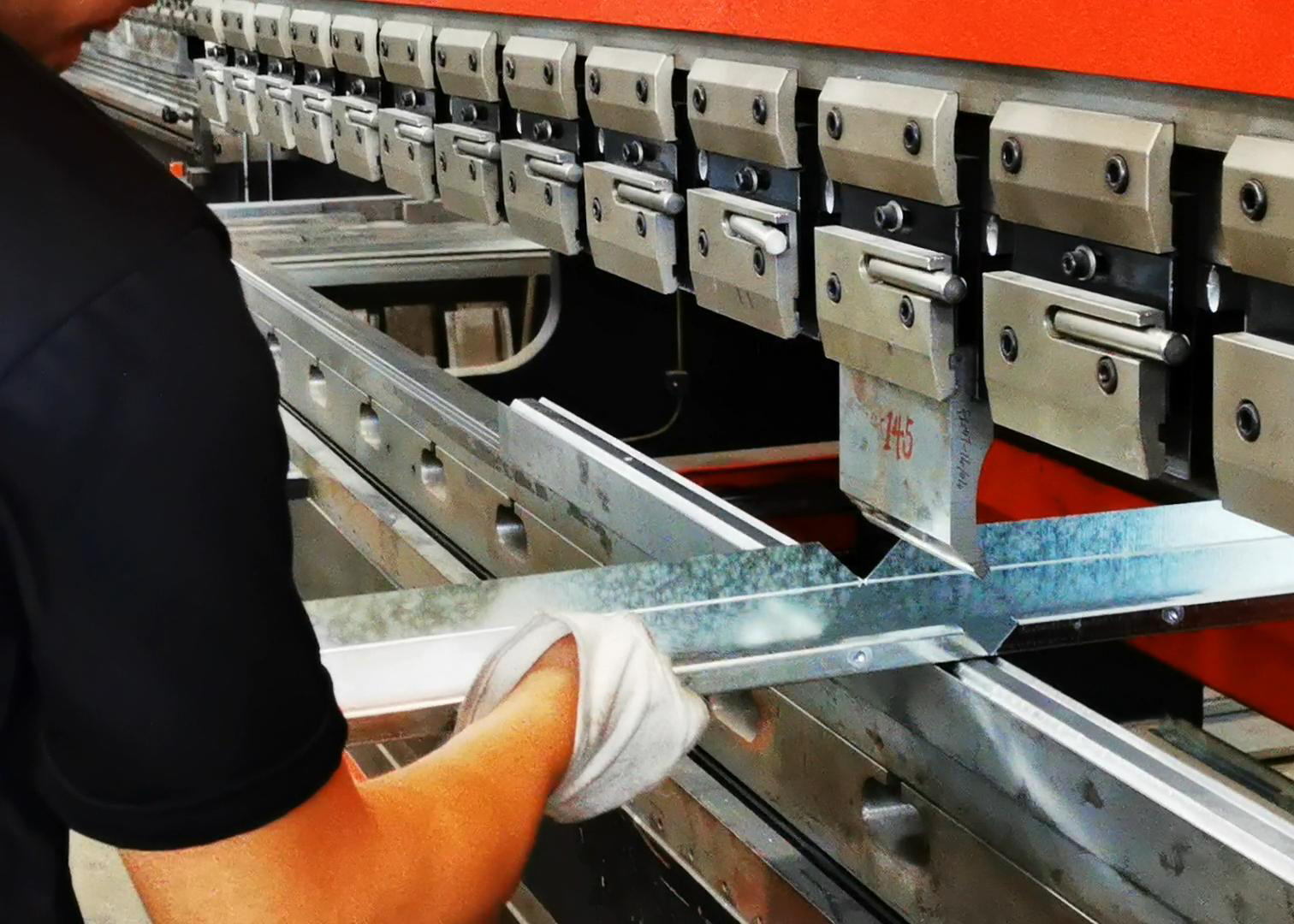 昆明鈑金機箱外殼加工廠家助力云南本地企業完成產品研發