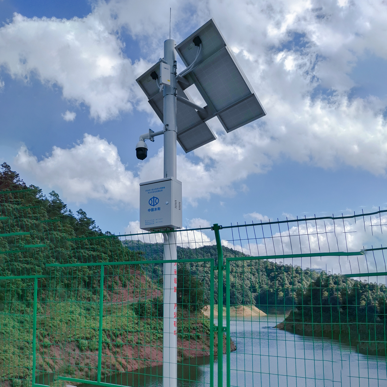 太陽能板監測桿2