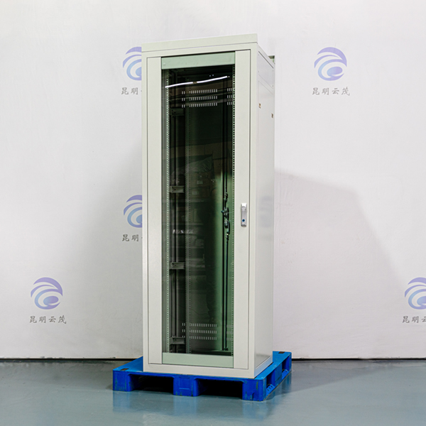 機柜及通信配套類